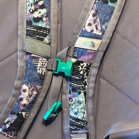 The North Face Purple and Black Geometric Backpack - Picture 8 of 14